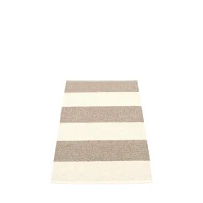 Bridgehampton Plastic Floor Mats Mud/Vanilla (Multiple Sizes)