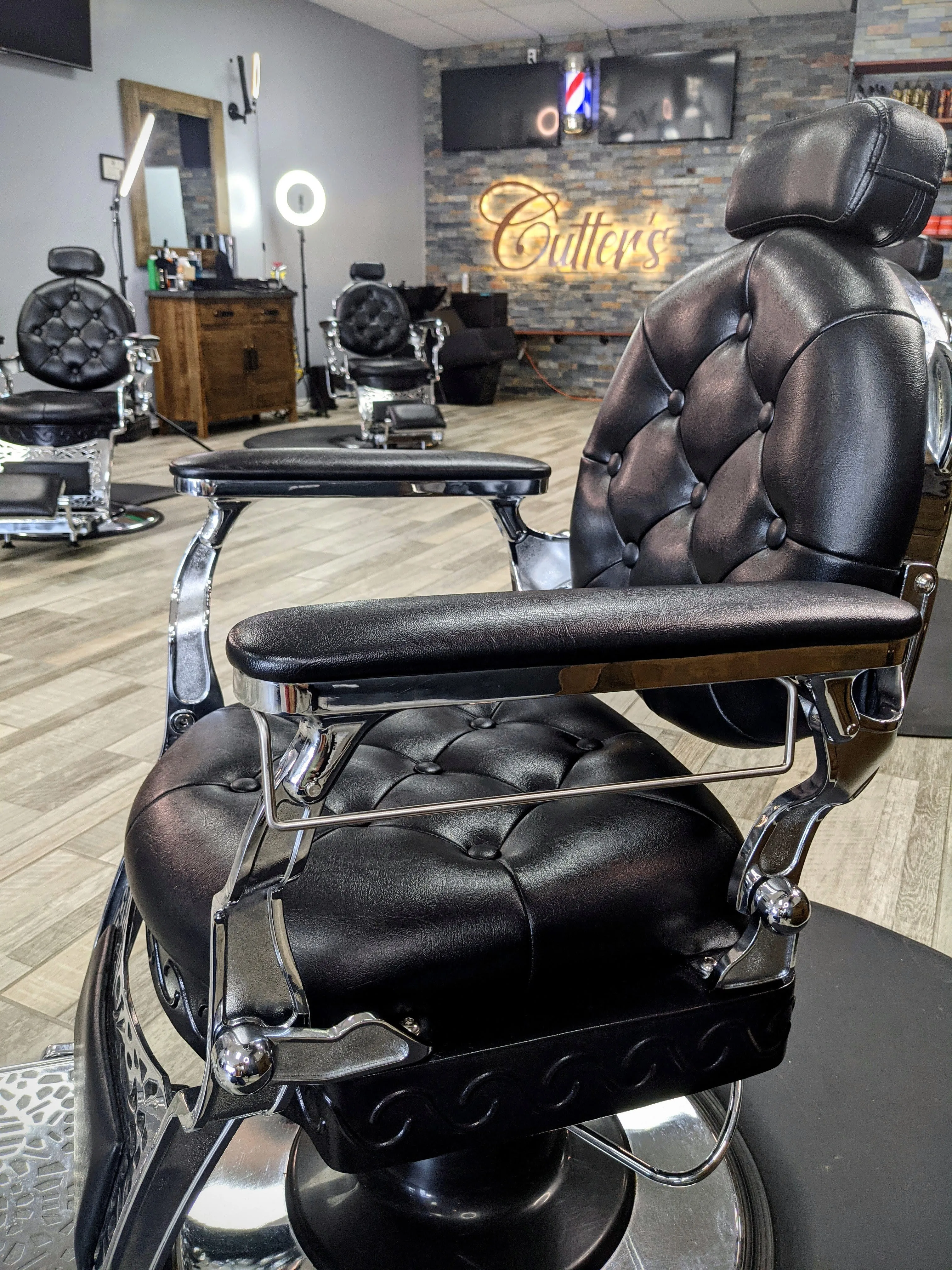 Madison Barber Chair