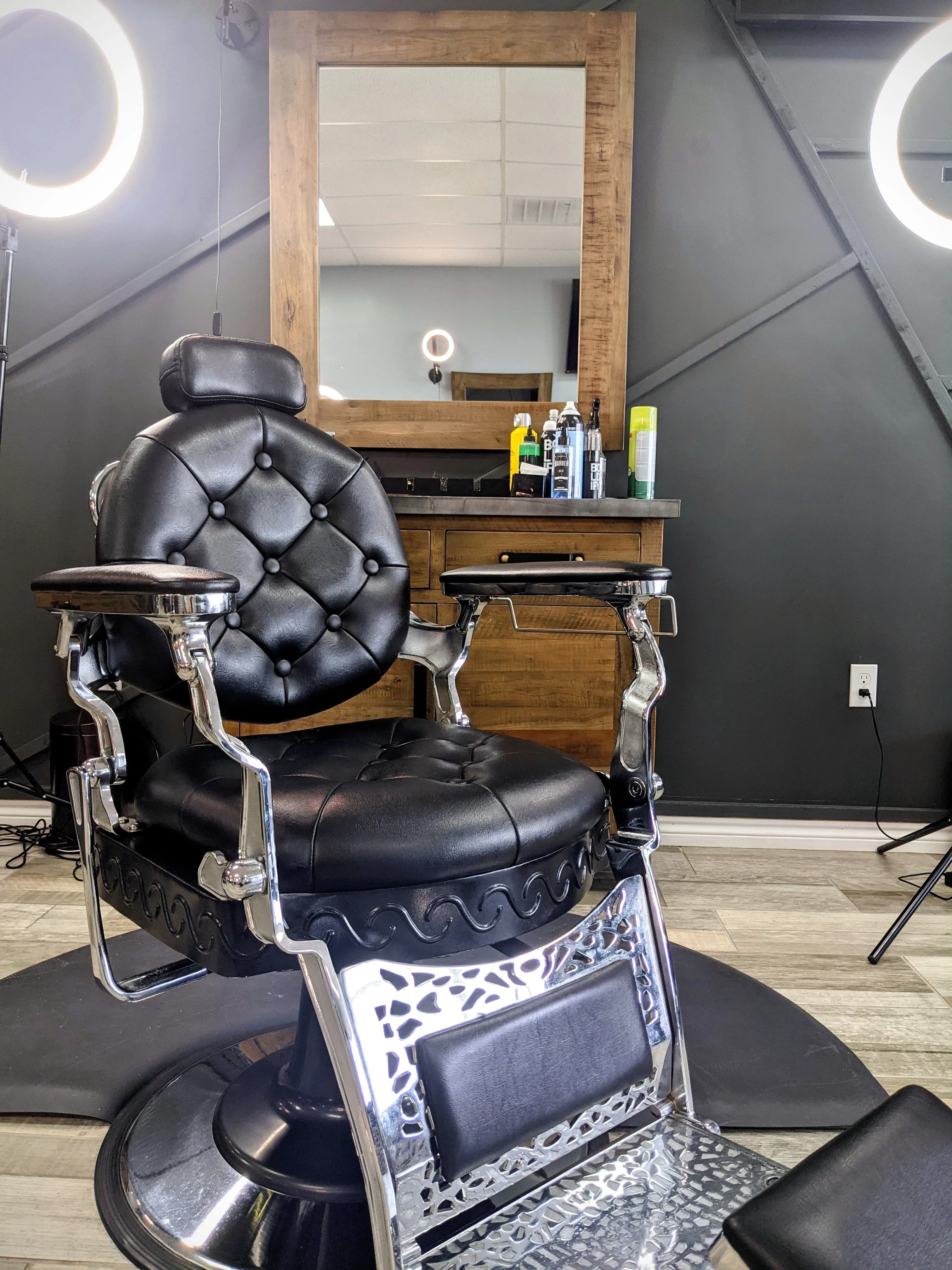 Madison Barber Chair