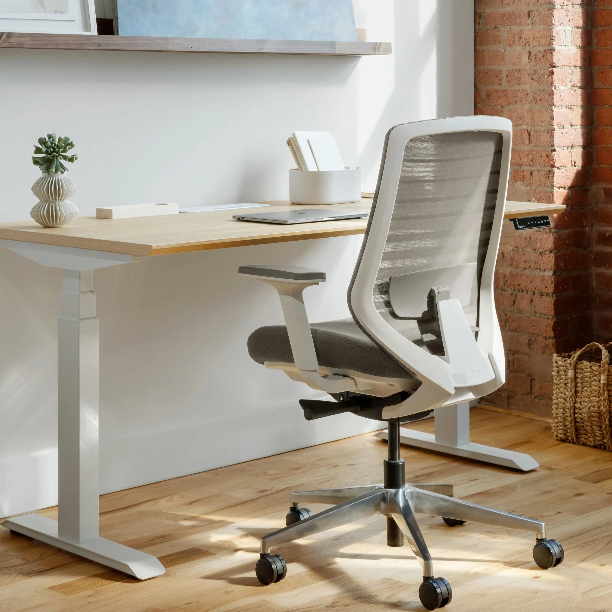 Open Box - Ergonomic Chair